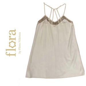 Flora by Flora Nickrooz Nightgown Size M Color White / Ivory